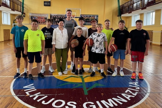 Krepšinio savaitė gimnazijoje – įkvėpė sportuoti, tobulėti ir svajoti